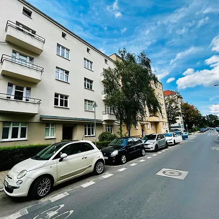 Grottgera 9 * Poznań